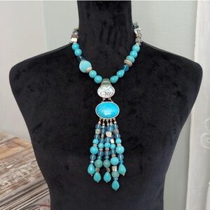 Chico's, retired, "Lily" pendant necklace.